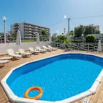 Marine Congo Hotel 2*