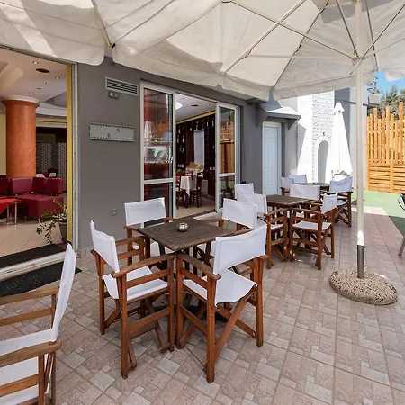 Marine Congo Отель 2*