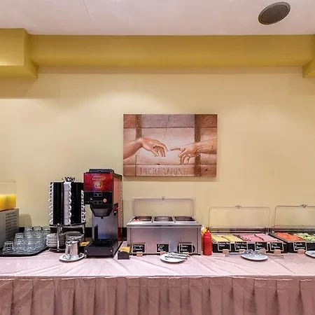 酒店 Marine Congo 2*