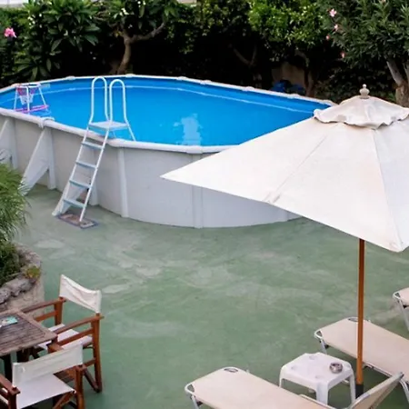 Marine Congo Hotel 2*