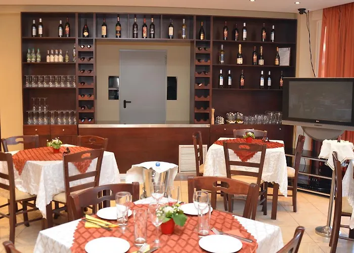 Marine Congo Hotell 2*