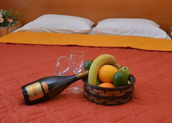 Hotell Marine Congo Rhodes City