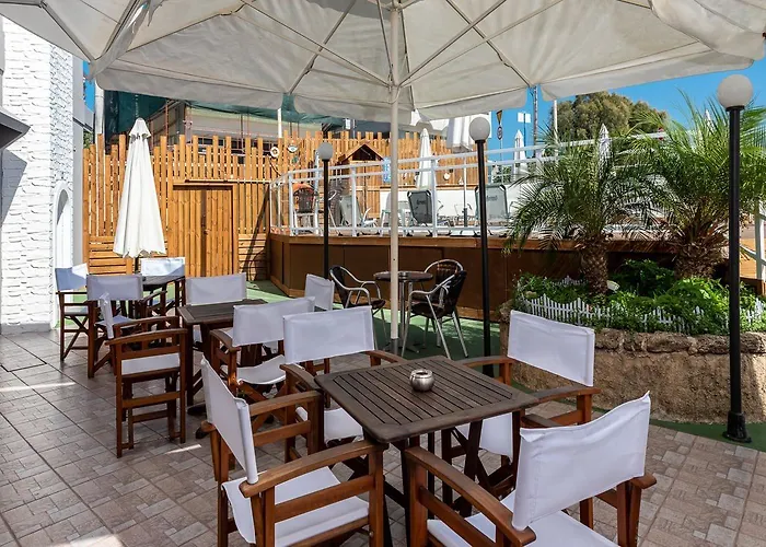 Hotell Marine Congo 2*